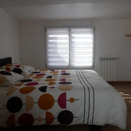 Appartement T2, Au Calme. La Roche-sur-Yon Bagian luar foto