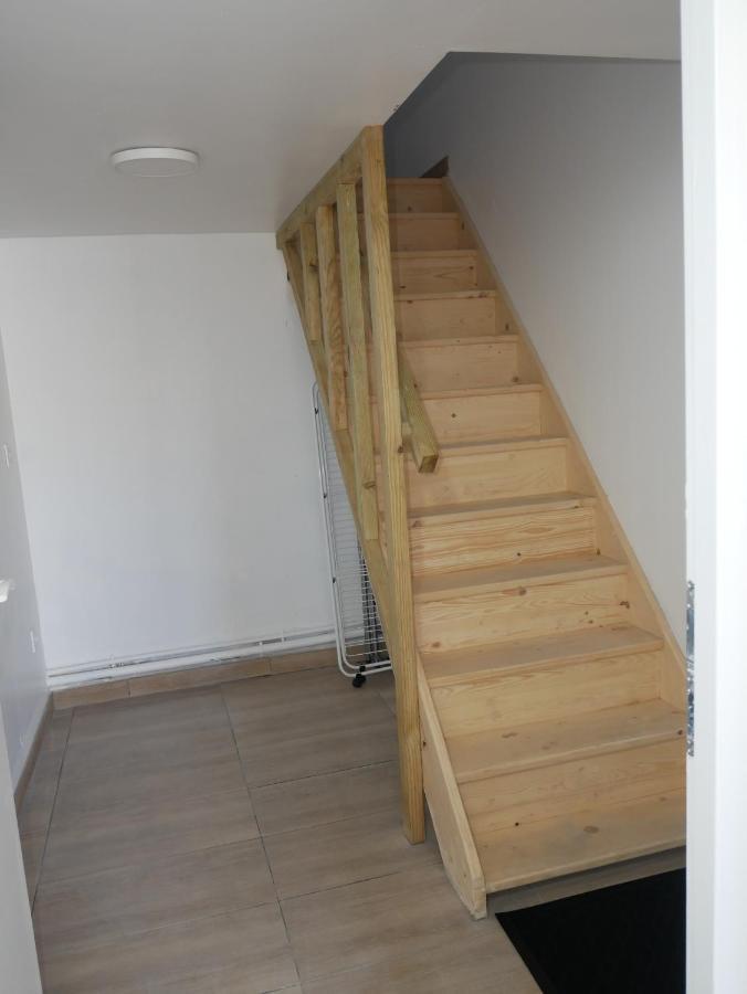Appartement T2, Au Calme. La Roche-sur-Yon Bagian luar foto