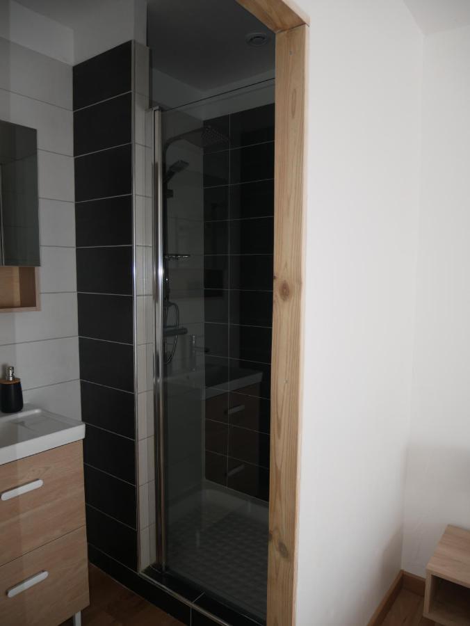 Appartement T2, Au Calme. La Roche-sur-Yon Bagian luar foto