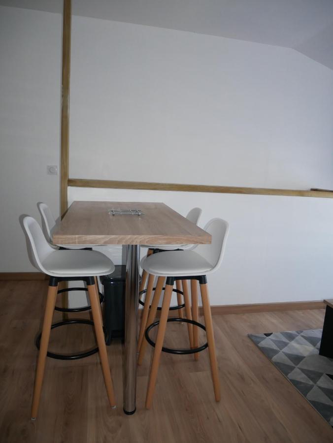 Appartement T2, Au Calme. La Roche-sur-Yon Bagian luar foto